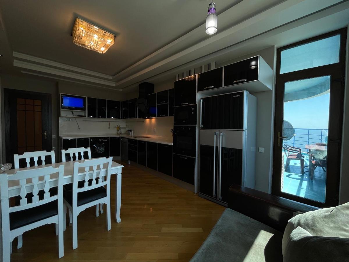 Megafun Apartamento Bakú Exterior foto
